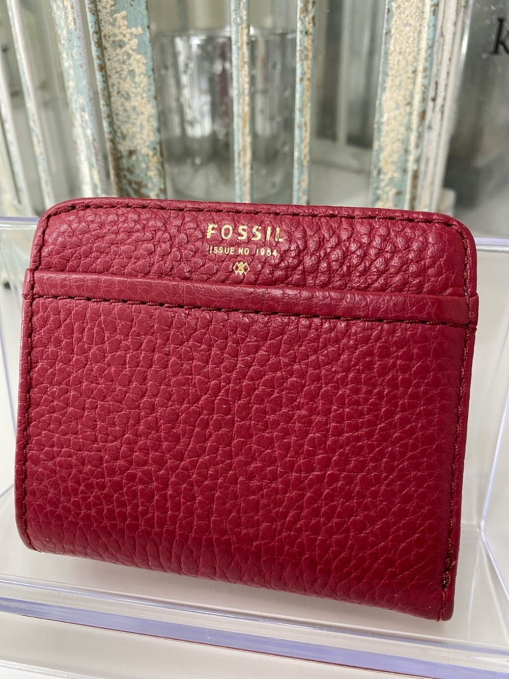 Fossil Pebbled Leather Compact Wallet in Deep Red